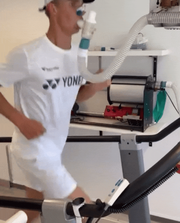 世俱杯赛程-挪威选手逆袭成功,实现冠军梦想