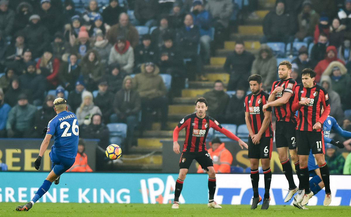 关于狼队客场逼平伯恩茅斯，客场实现不败的信息