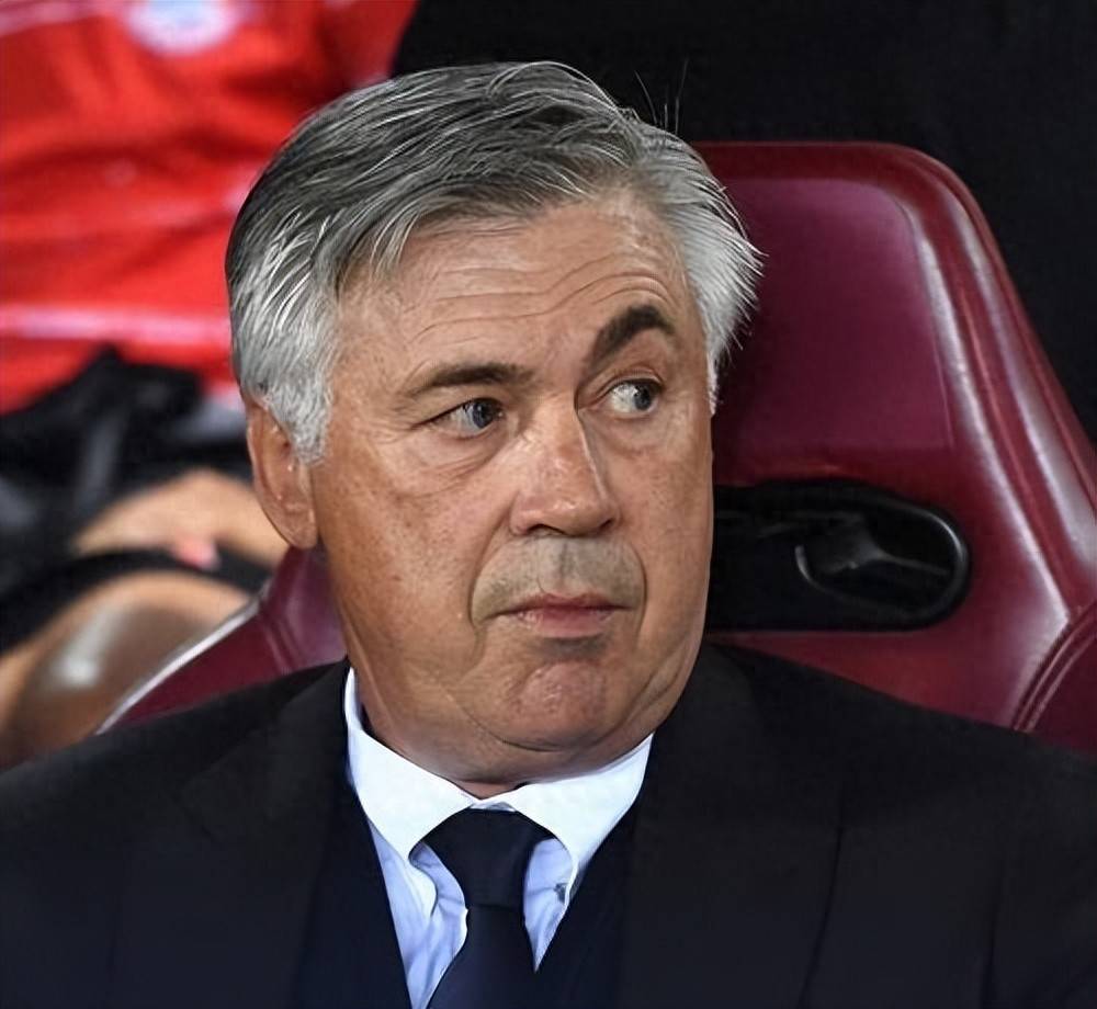 快讯：帕丘卡抵达美国备战世俱杯的简单介绍