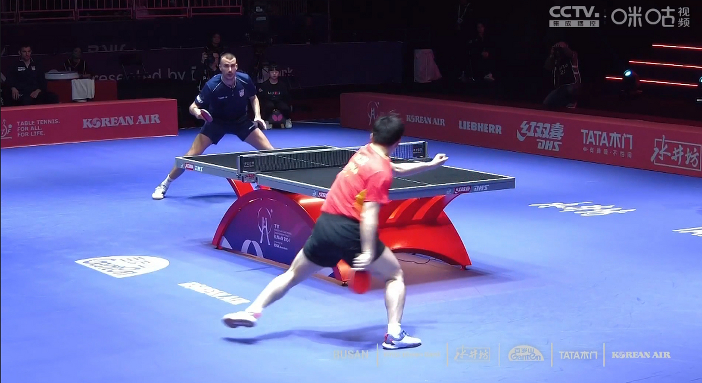 世俱杯决赛-克罗地亚选手在乒乓球赛中大获全胜