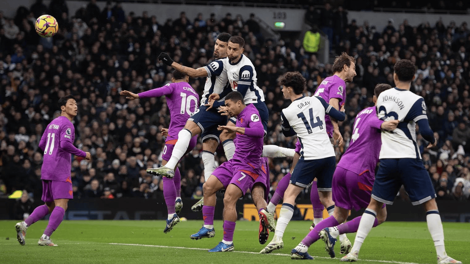 狼队客场逼平西布朗维奇,难分胜负的简单介绍 狼队客场逼平西布朗维奇,难分胜负的简单介绍