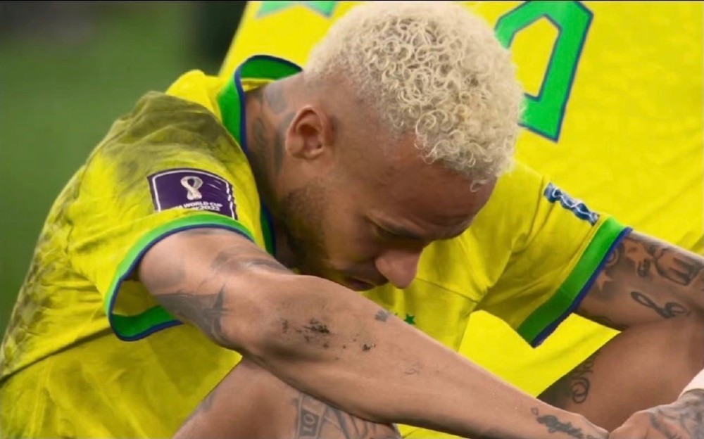 英格兰女足悲剧绝杀，遗憾出局无缘半决赛的简单介绍