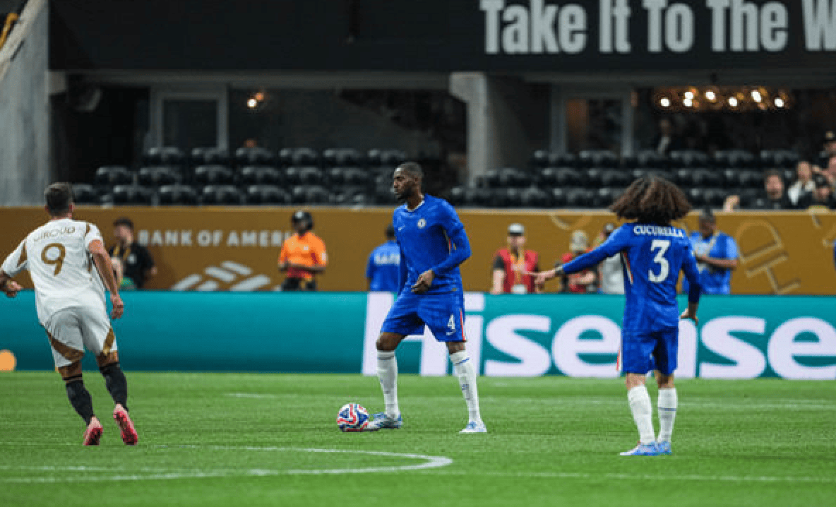 世俱杯决赛-切尔西主力中场伤愈归队,助球队开门红的简单介绍