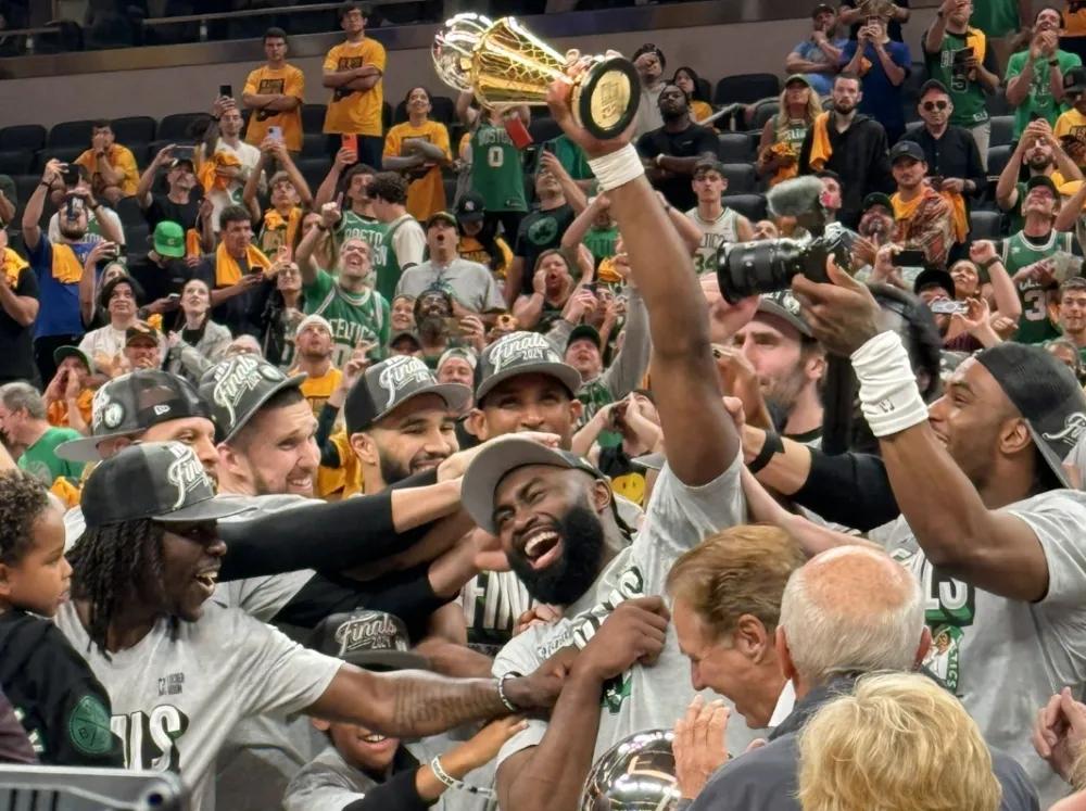 世俱杯官网-包含凯尔特人负于人追赶东部亚军:Tatum砍得+,无法遏制败局的词条