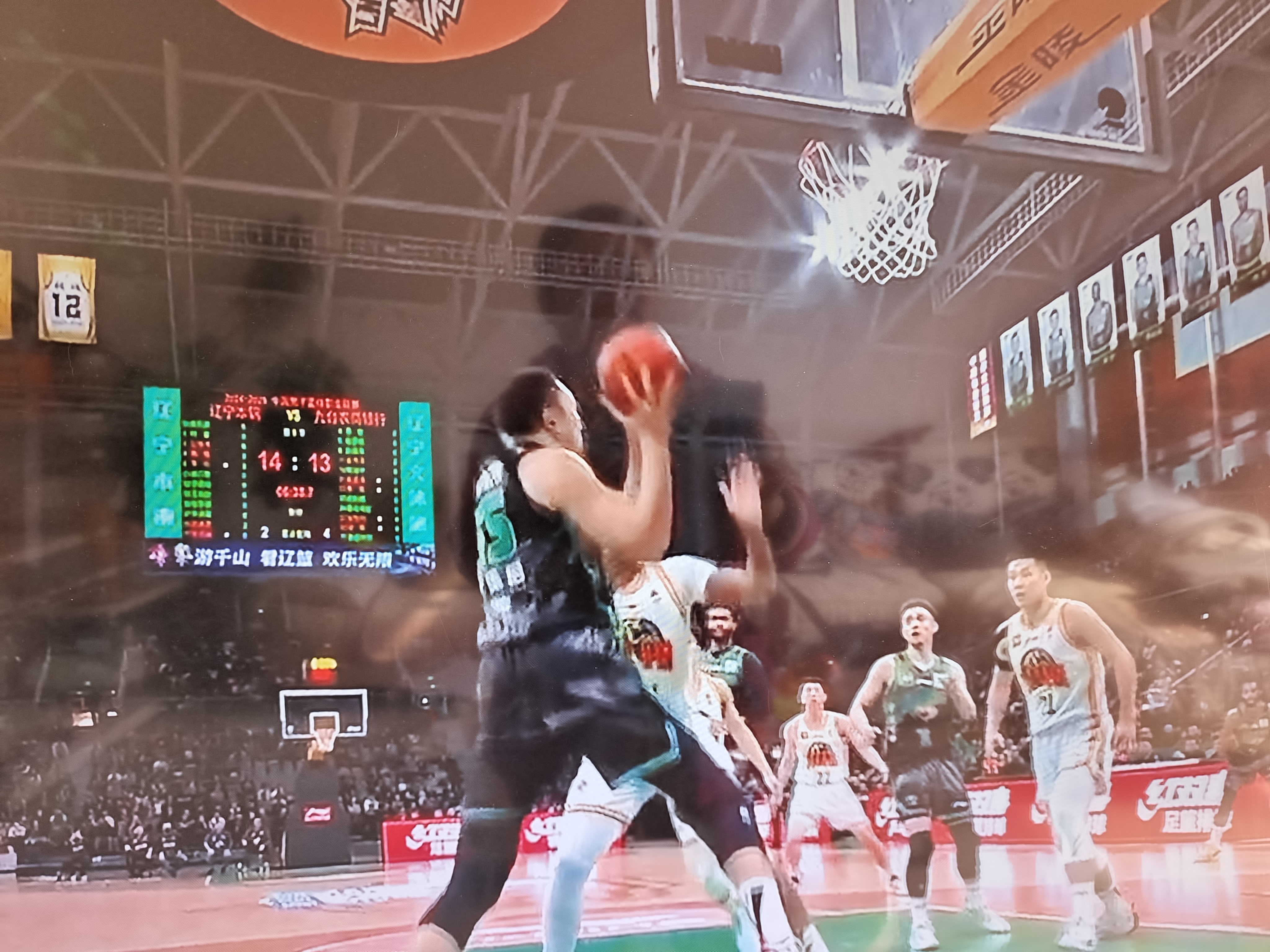 辽宁铁人队在比赛中卓越发挥绝地逆转 辽宁铁人队在比赛中卓越发挥绝地逆转