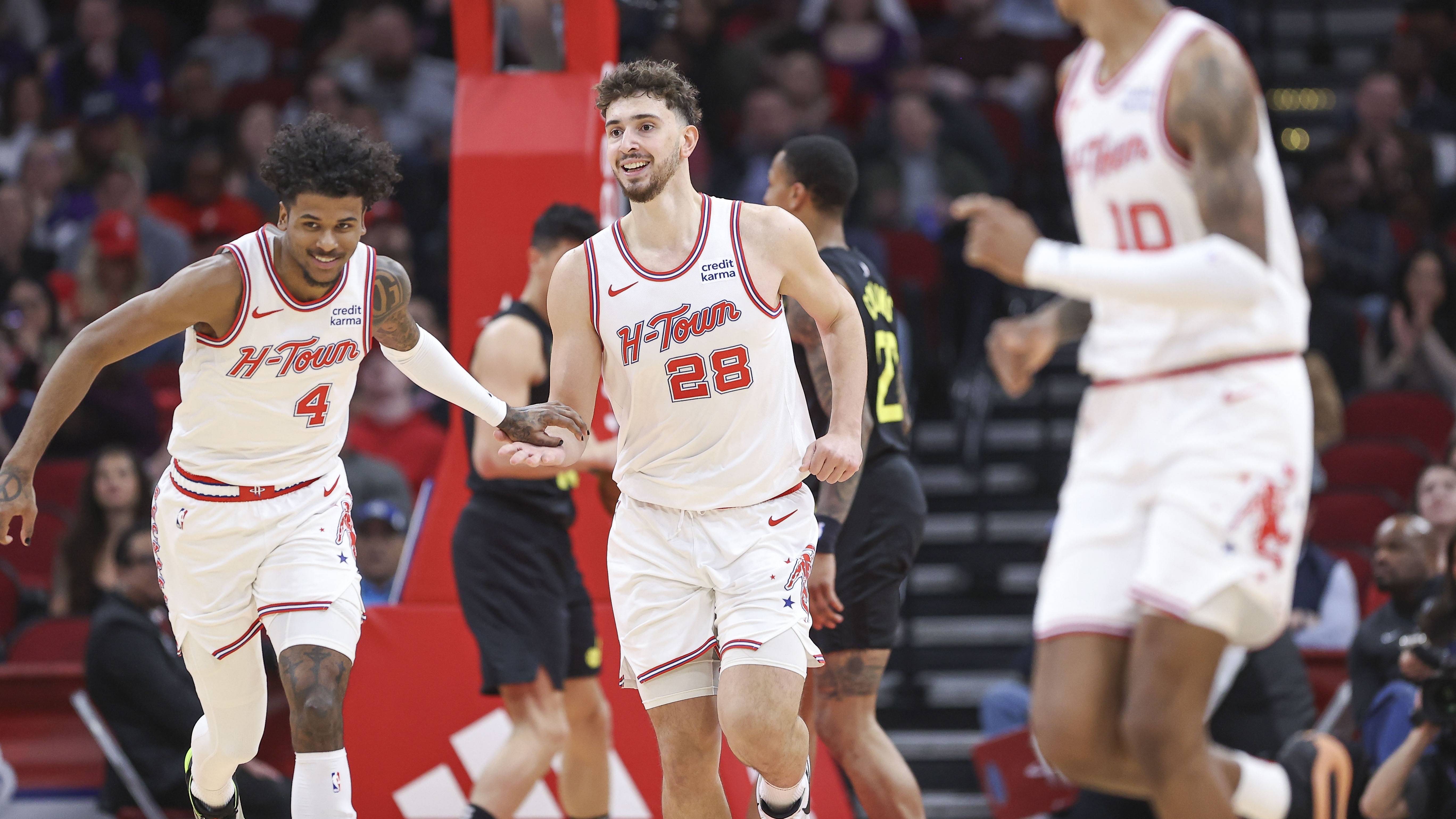 世俱杯冠军-火箭大胜掘金,重掌西部第一宝座的简单介绍