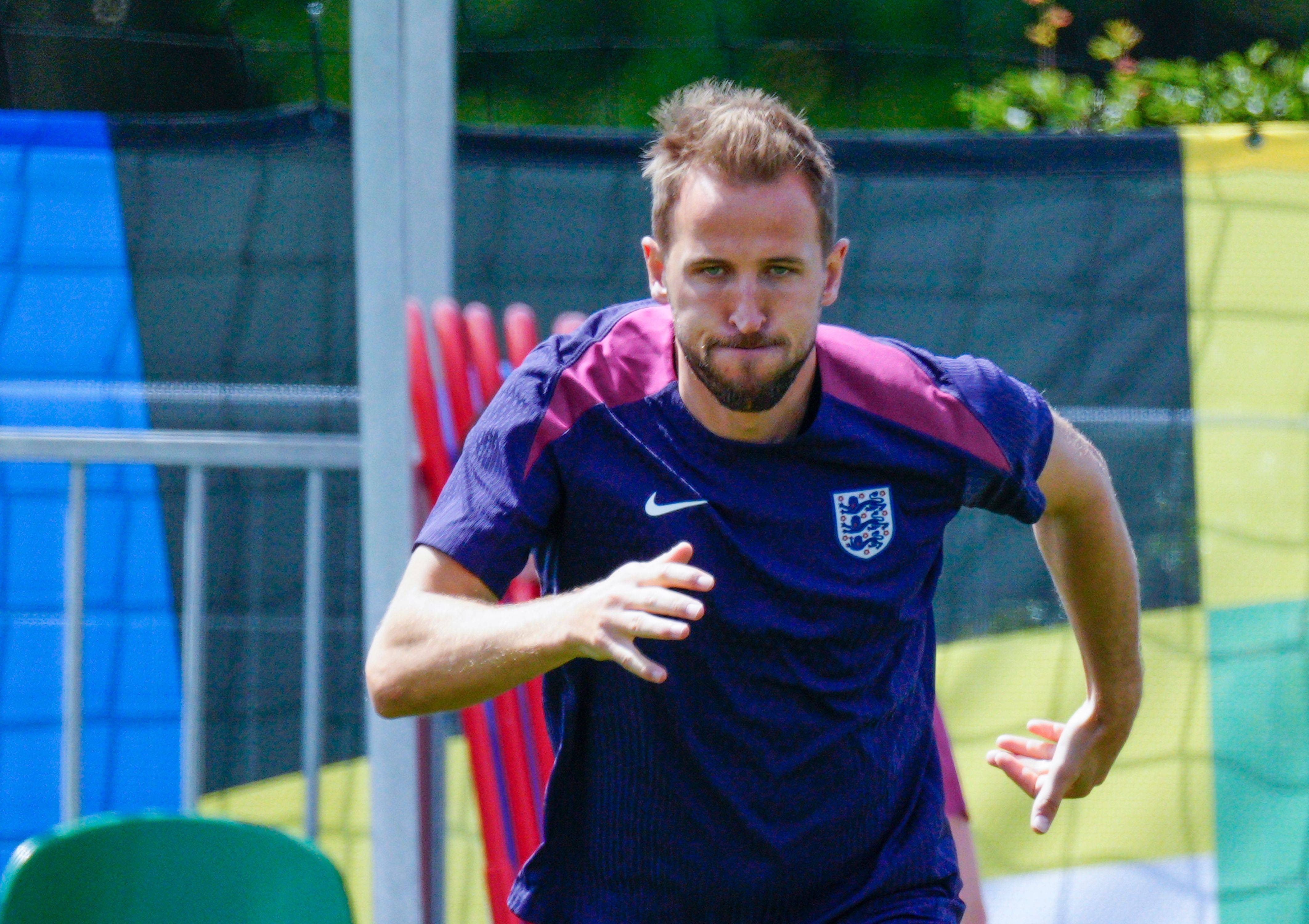 法国胜波兰,确保小组第一晋级 法国胜波兰,确保小组第一晋级