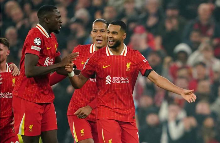 世俱杯分组-利物浦战胜皇马，赢得宝贵三分