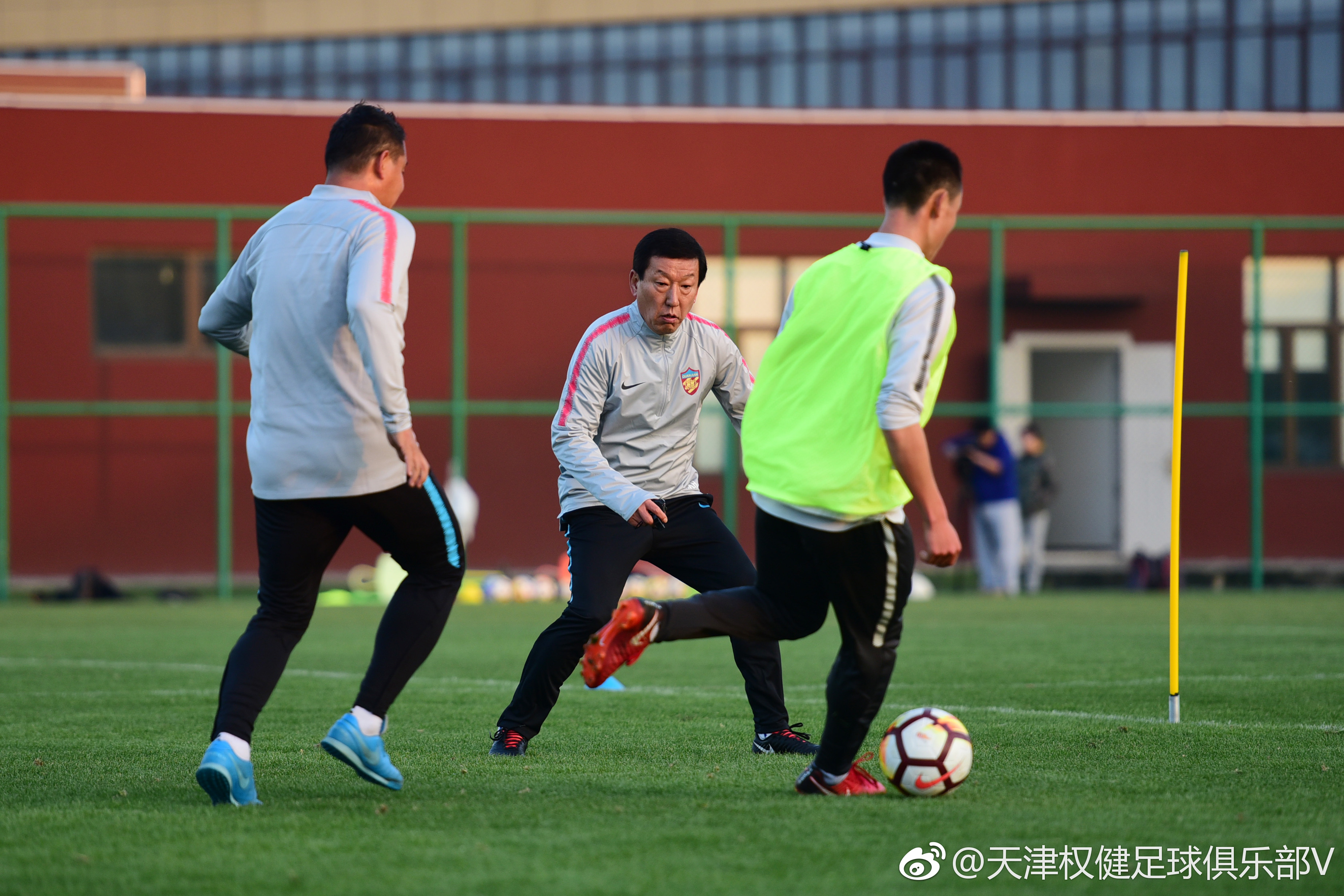 天津权健迎战北京国安，胜利在望！