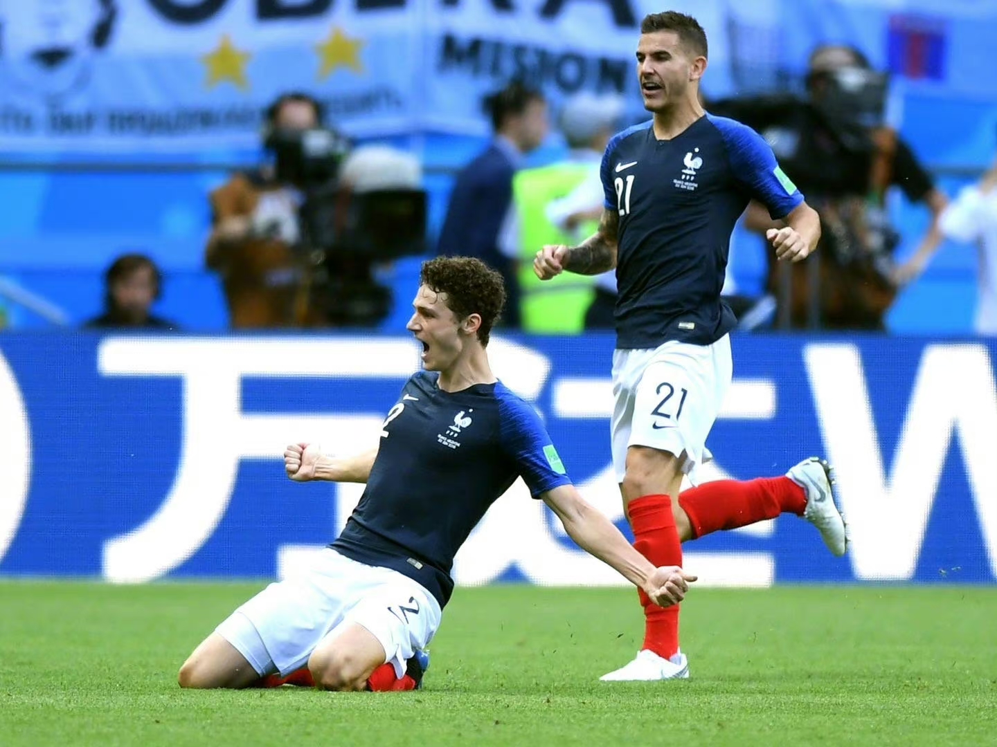 PSG客场成功击败对手