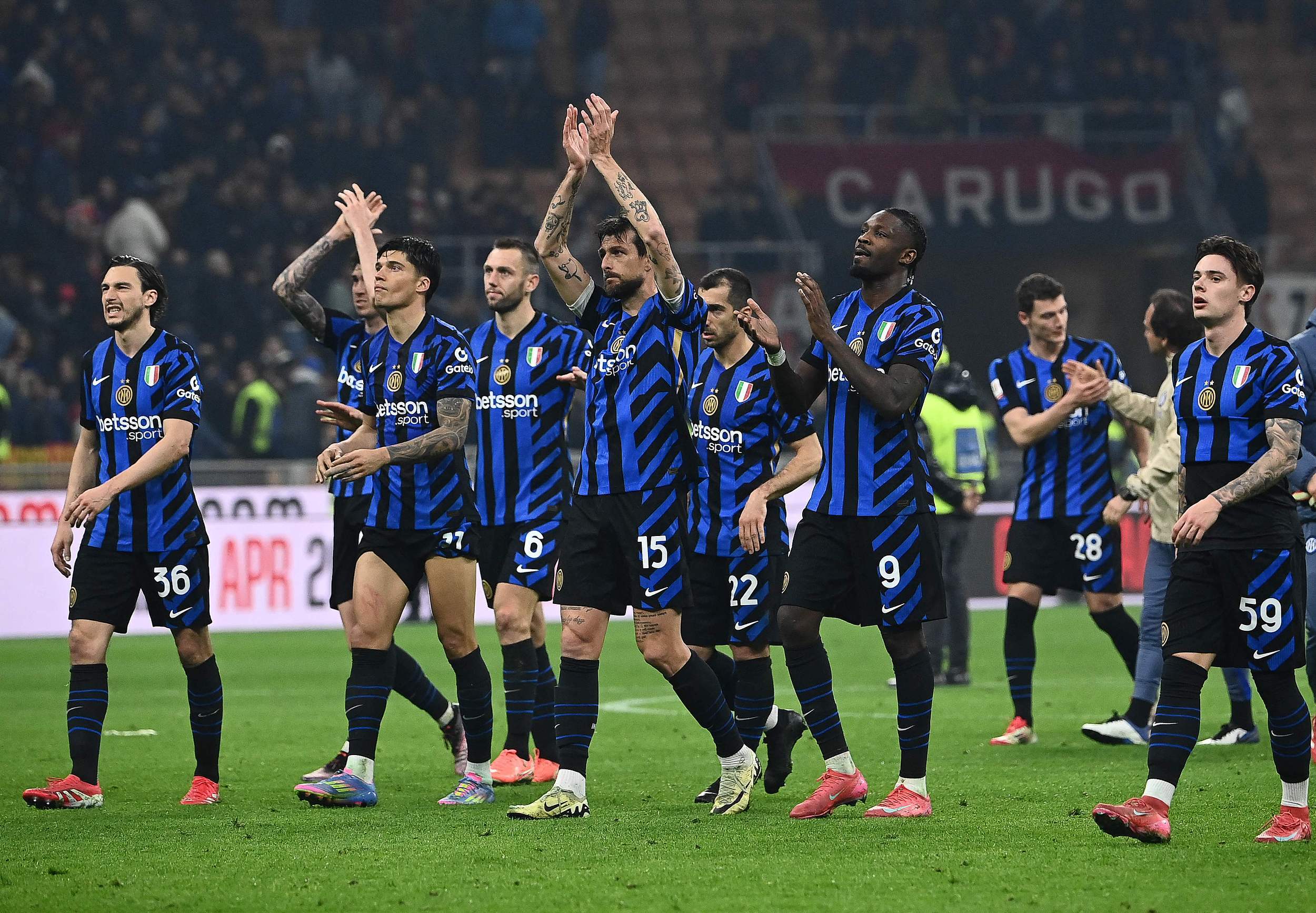 世俱杯分组-AC米兰主场大胜国际米兰,取得胜利