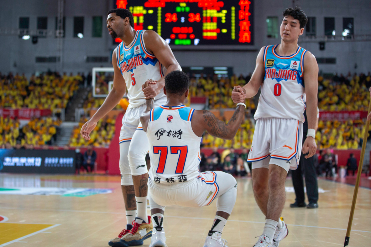 关于新疆队在比赛中遭遇不敌，惨淡收场的信息