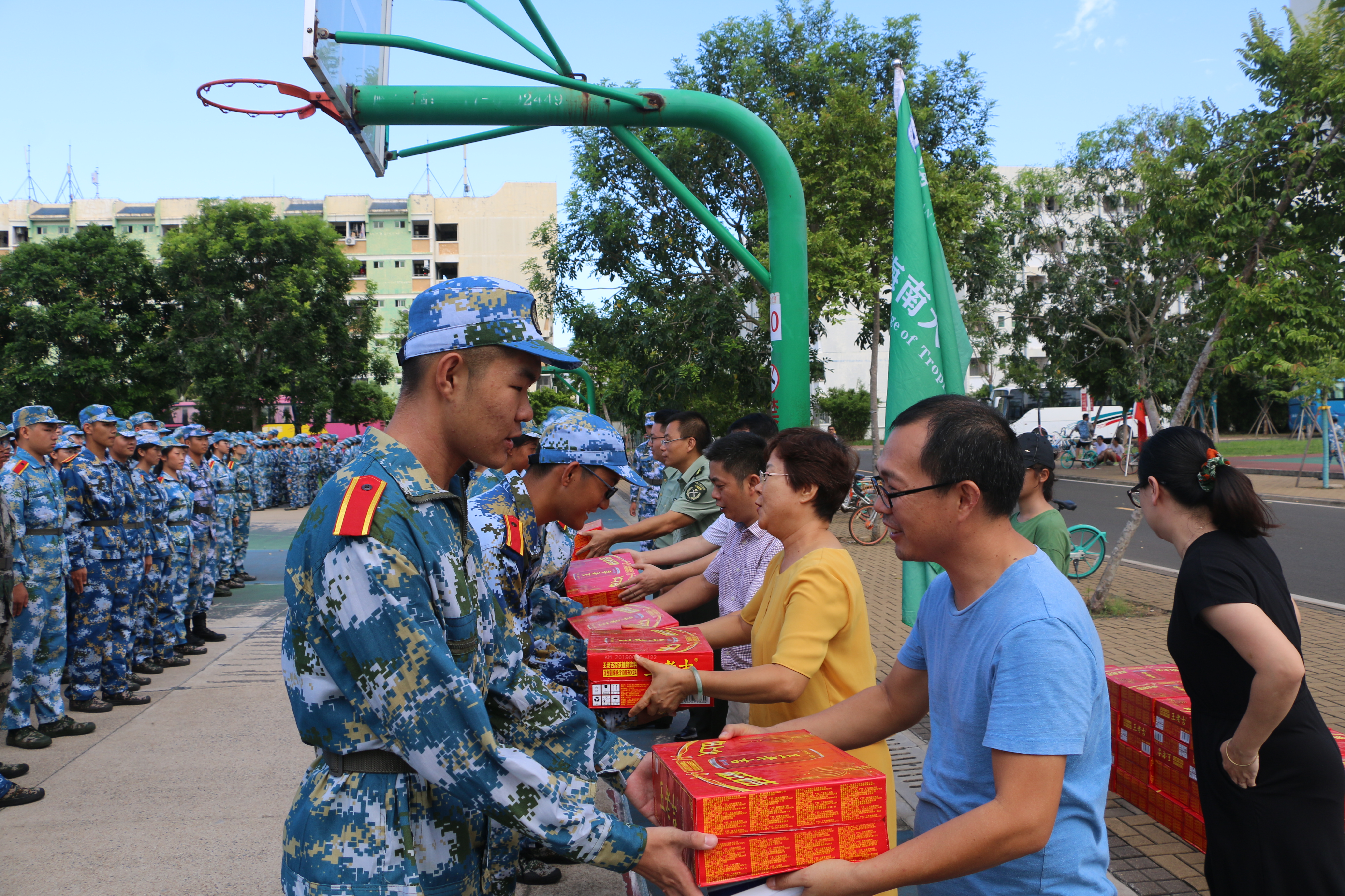 世俱杯官网-巴西体操队再获奖牌，士气高昂