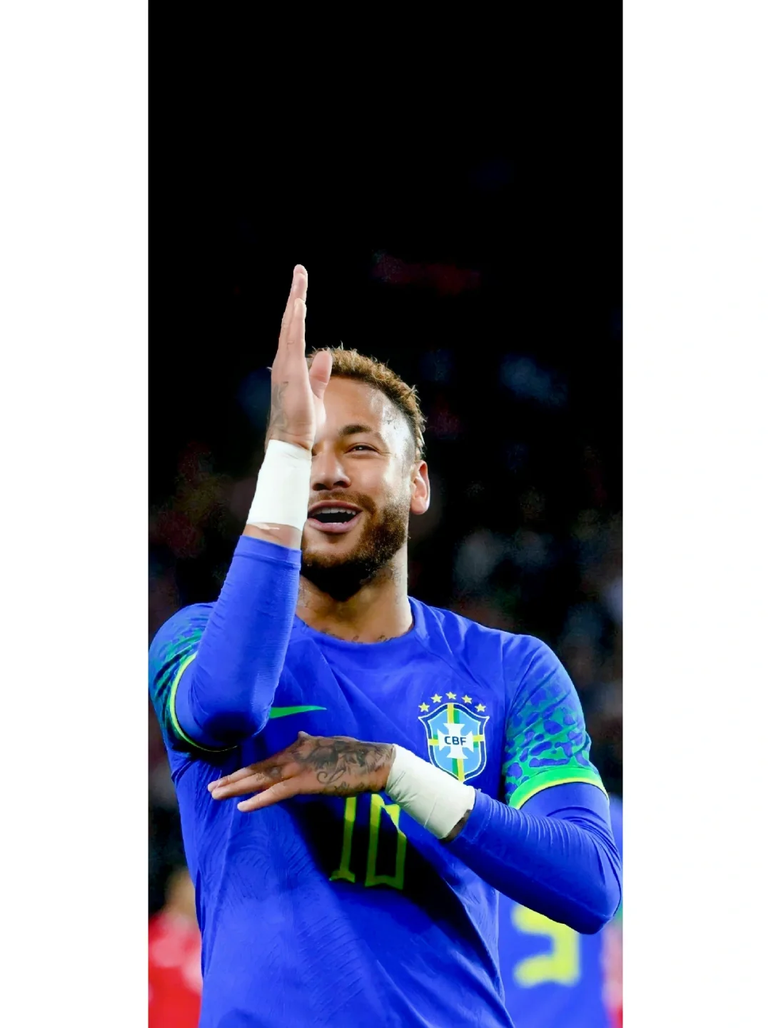 巴西体操队再获奖牌，士气高昂