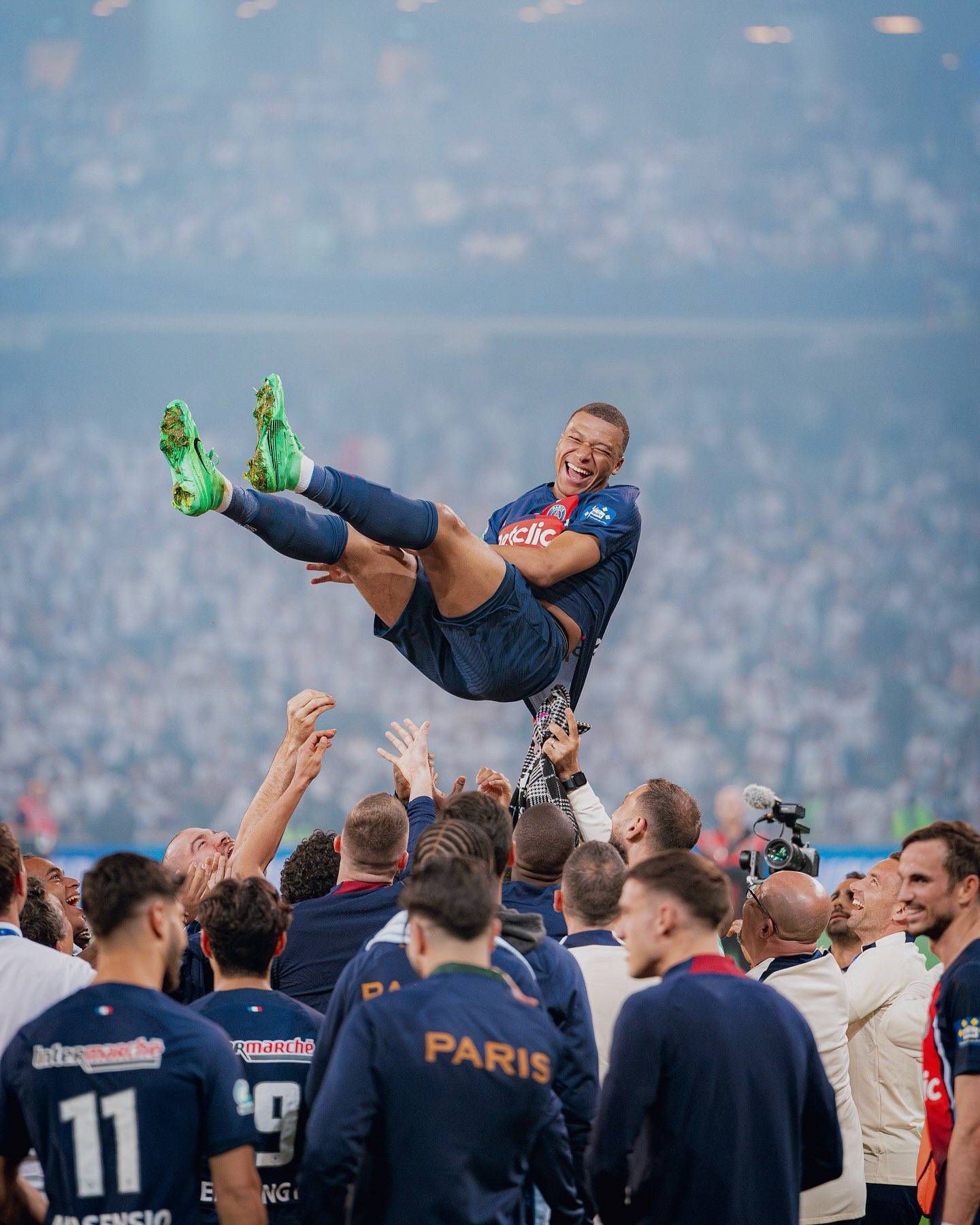 巴黎圣日尔曼球星受伤,或将缺席下场比赛 巴黎圣日尔曼球星受伤,或将缺席下场比赛