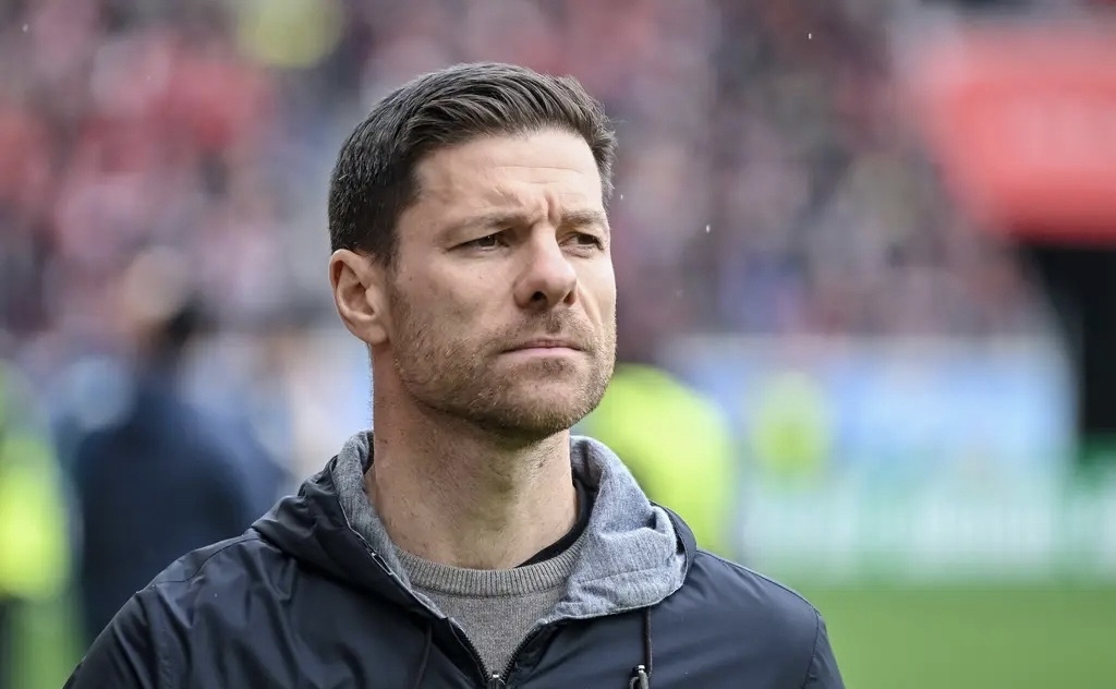 世俱杯冠军-勒沃库森宣布主帅离任，球队面临变革