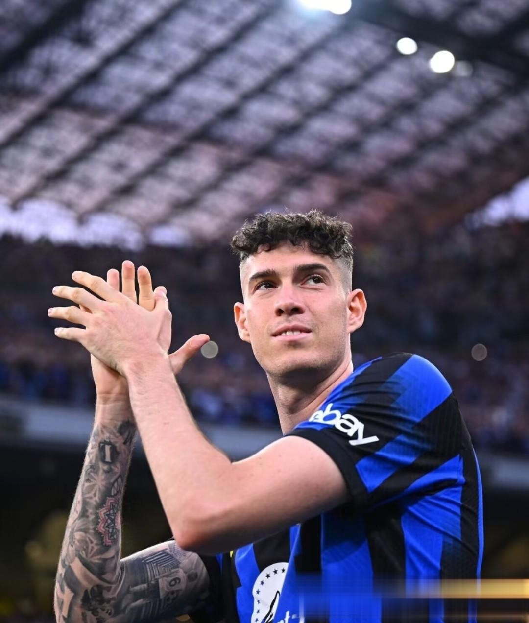 意大利国米队士气高昂氛围喜人