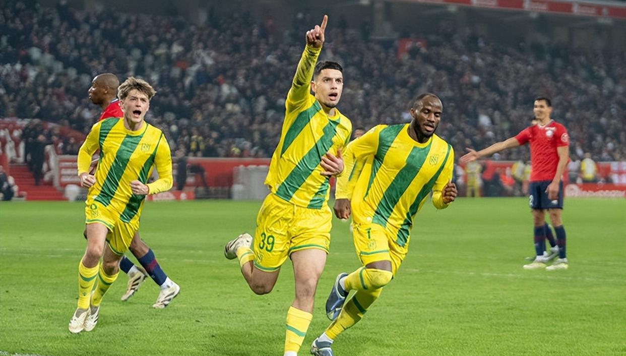 南特主场大胜,保级前景一片光明 南特主场大胜,保级前景一片光明