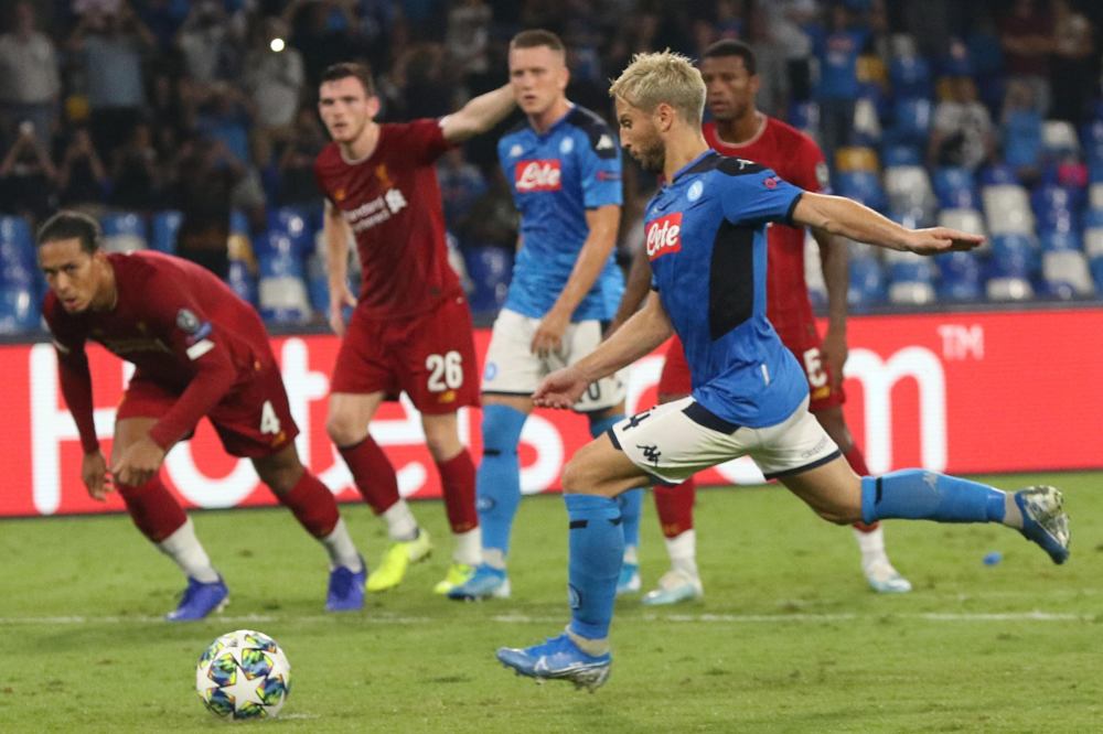 世俱杯2025-争夺激烈!球队实力占优死磕到底获胜