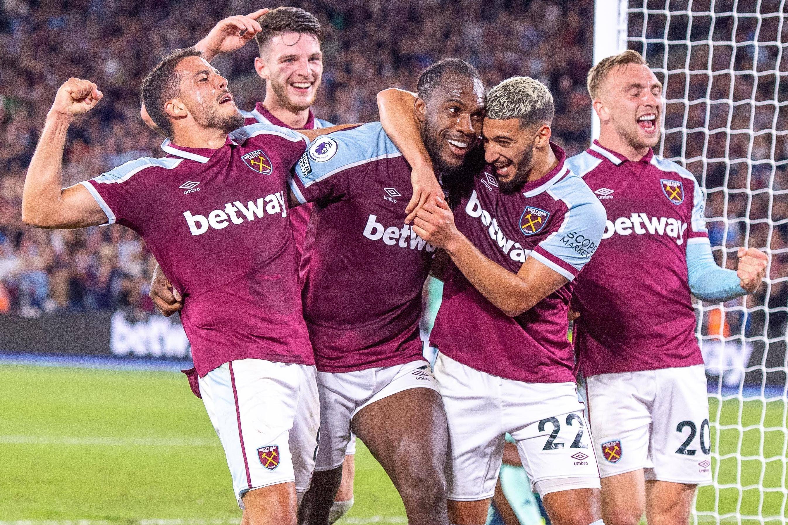 关于国内足球联赛的势均力敌赛况惊险不断的信息 关于国内足球联赛的势均力敌赛况惊险不断的信息