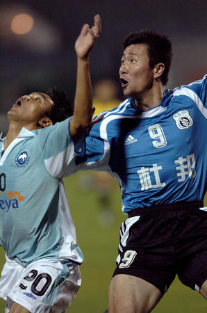 大连一方守住领先,亚冠小组赛实现三连胜的简单介绍 大连一方守住领先,亚冠小组赛实现三连胜的简单介绍