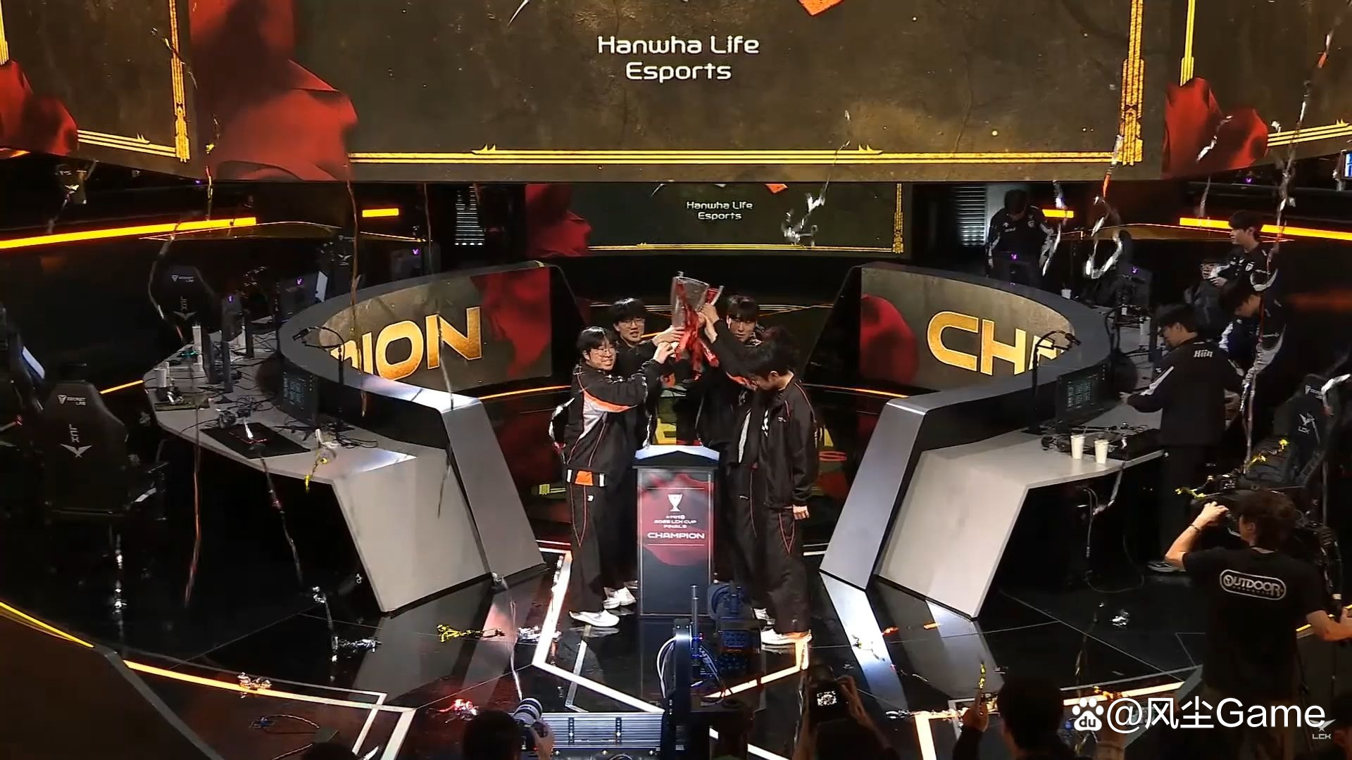 世俱杯分组-关于GEN翻盘TES,Meiko线上压制力十足强强对话成都决赛之夜,留下经典瞬间的信息