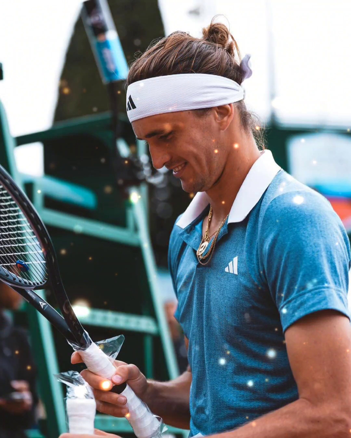 包含温网险胜蒙特卡洛大师赛,兹维列夫点燃赛场的词条 包含温网险胜蒙特卡洛大师赛,兹维列夫点燃赛场的词条