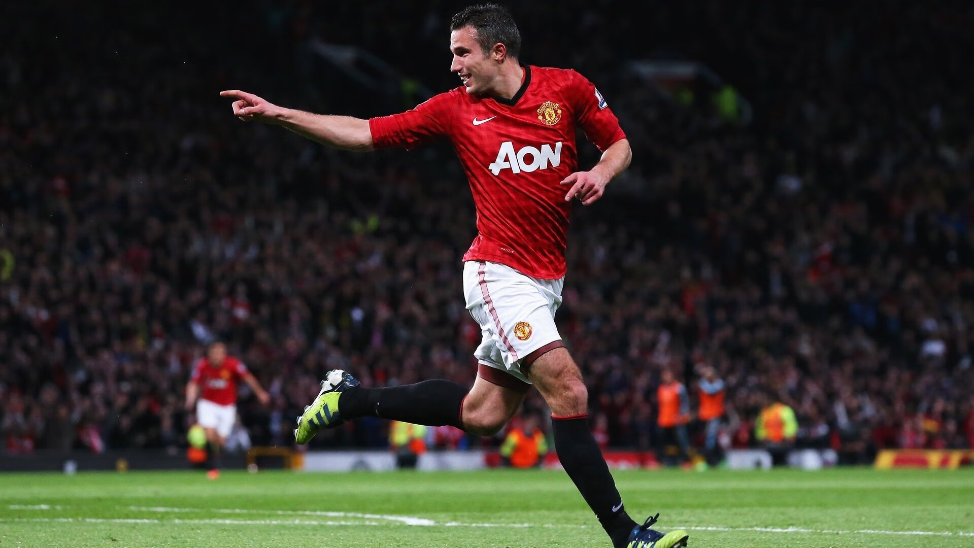 世俱杯2025-当闪电撕碎暮色，诺里斯如何在混沌中将索伯的防守化为灰烬