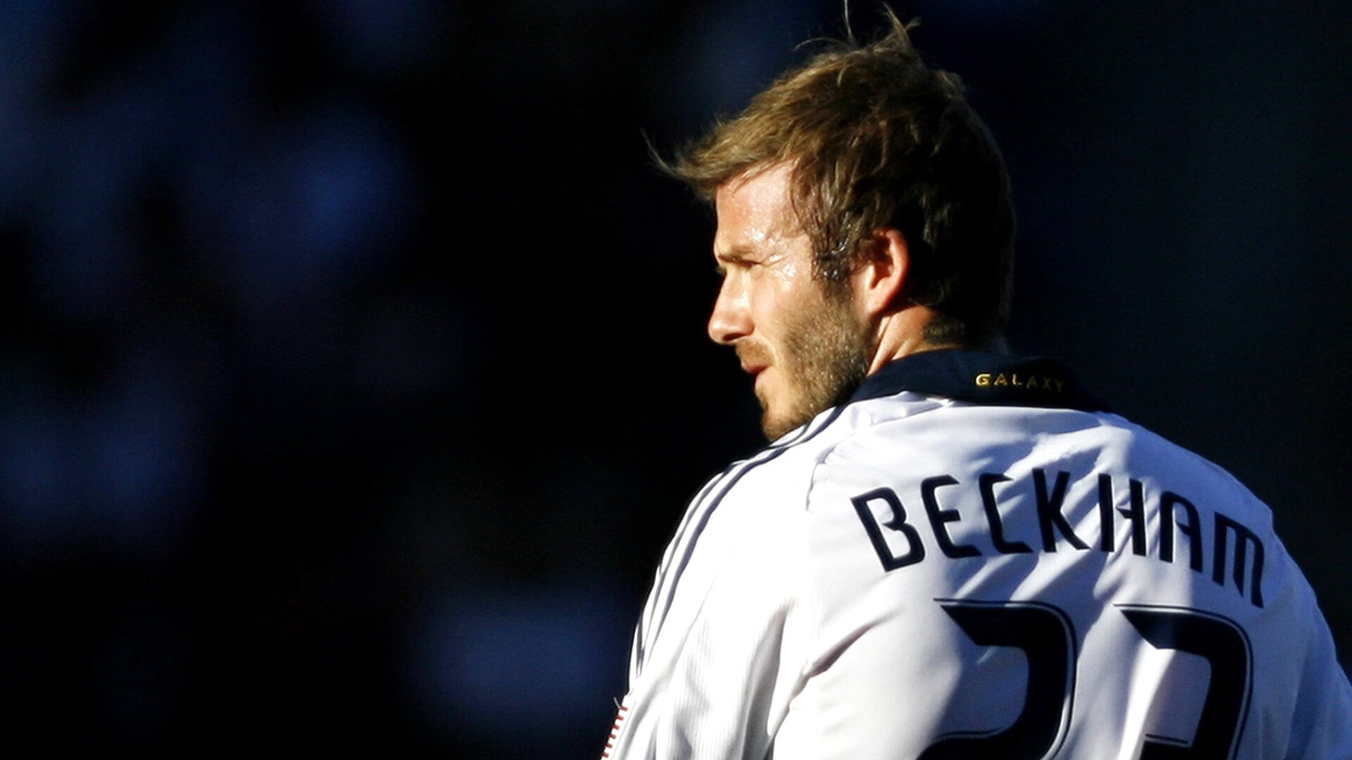 一剑封喉与一柱擎天，体育史诗中的唯一性瞬间